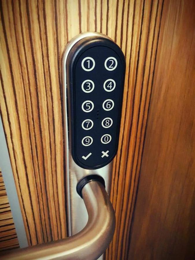 Pension Paloma - Oiartzun Eksteriør billede